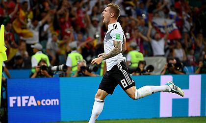 Το «χρυσό» γκολ του Κρόος που… τέζαρε τη Σουηδία στο 95’ (video)