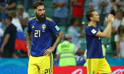 Απάντησε ο Ντουρμάζ: «F@@@ racism» (video)