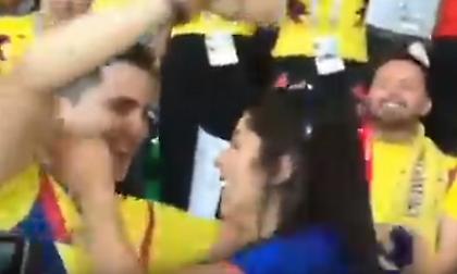 Πρόταση γάμου από Κολομβιανό εν ώρα… Μουντιάλ (video)