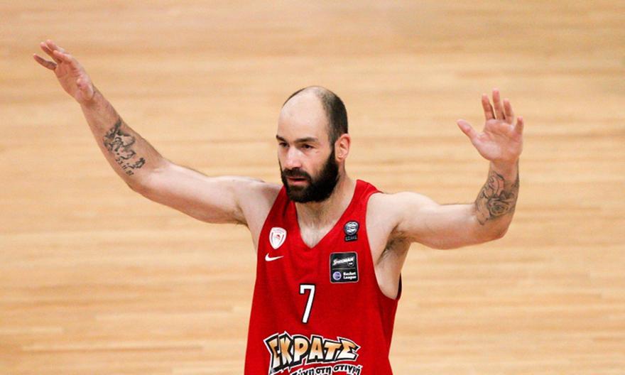 Ζέρβας: «Μέσα στην εβδομάδα οι ανανεώσεις, έχει πρόταση από Τουρκία ο Παπανικολάου»