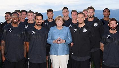 Στηρίζει εθνική Γερμανίας η Μέρκελ