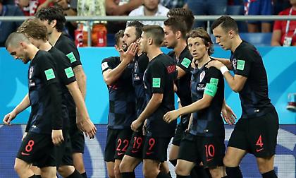 «Πάγωσε» τους Ισλανδούς ο Μπαντέλι! (video)