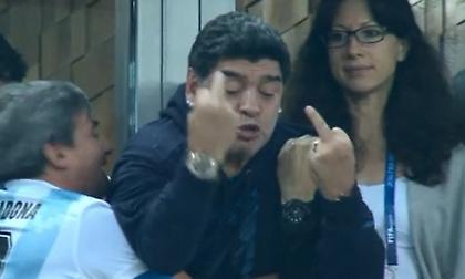 Η «φάση» με τον Μαραντόνα είναι λυπηρή… (vids)