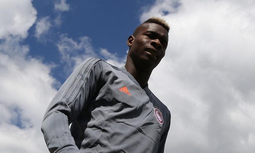 Νέο «όχι» του Ολυμπιακού για Σισέ