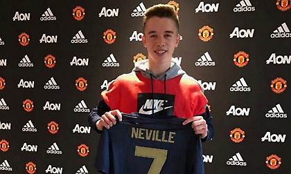 Ακόμα ένας Νέβιλ στην Μάντσεστερ Γιουνάιτεντ