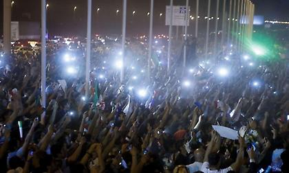 Αμόκ στην υποδοχή της αποστολής του Ιράν στην Τεχεράνη (pic)