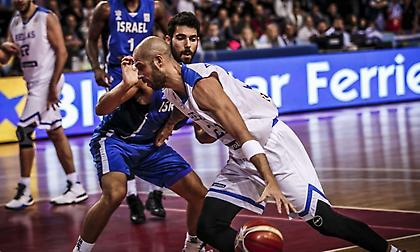 Βασιλόπουλος: «Δεν μένουμε στο 4/4»