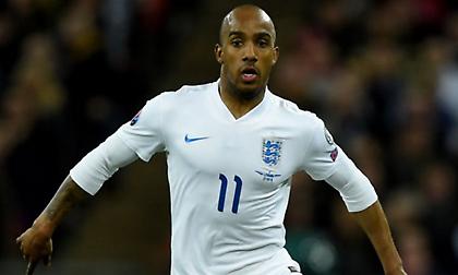 Επέστρεψε στην Αγγλία λόγω… παιδιού ο Ντελφ