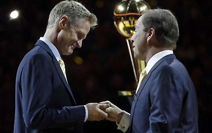 Υπογράφει επέκταση με τους Γουόριορς ο Κερ