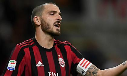 Φήμες για ενδιαφέρον της Γιουνάιτεντ για Μπονούτσι