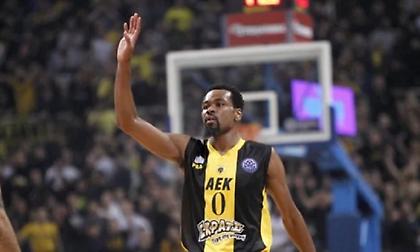 Πρόταση της Μπάνβιτ στον Κέβιν Πάντερ