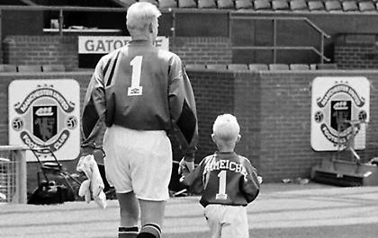 Το συγκινητικό μήνυμα του Σμάιχελ για το γιο του και τη Δανία