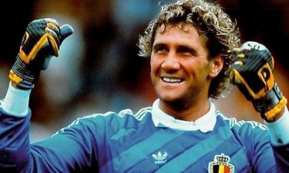 Ο Ζαν Μαρί Πφαφ παραλίγο να πνιγεί σε πισίνα πριν καταρρεύσει στο Μουντιάλ 1982