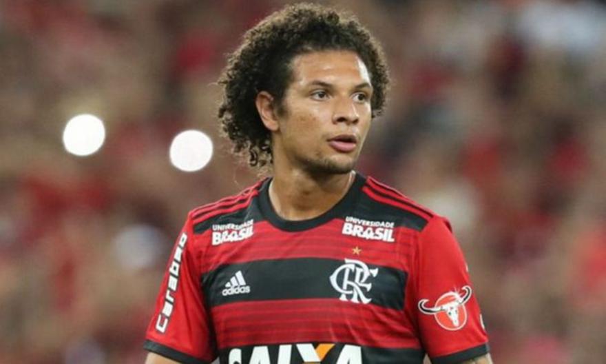 FOX Sports: «Ο Ολυμπιακός κάνει πρόταση για τον Γουίλιαν»