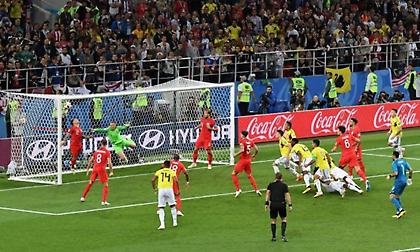 Ο Μίνα «ξέρανε» την Αγγλία στο 93’ και… έδωσε παράταση! (video)