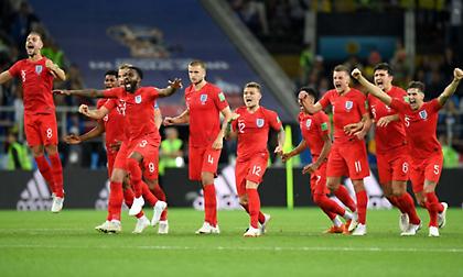 Αυτή η Αγγλία σπάει καρδιές και... κατάρες!