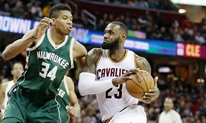 Γιάννης για Λεμπρόν: «Ποιος είμαι εγώ για να κρίνω τον κορυφαίο παίκτη του κόσμου» (video)