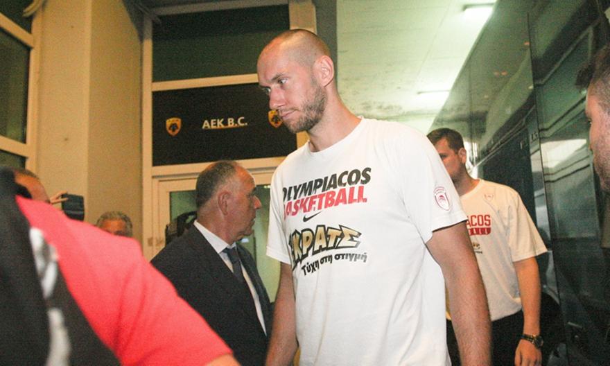 Τέλος και ο Τιλί από τον Ολυμπιακό