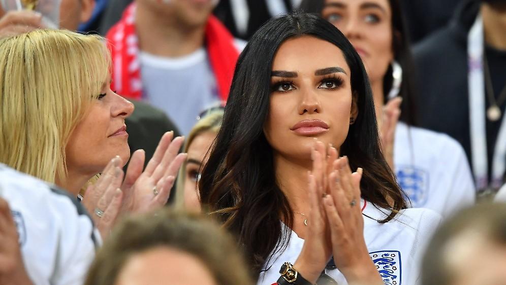 Το κορίτσι του Ντέλε Άλι έκλεψε την παράσταση (pics)