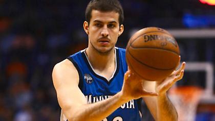 Στους Σίξερς ο Μπιέλιτσα