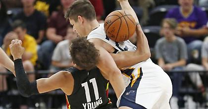 Τσαμπουκάς μεταξύ των ρούκι Γιανγκ και Άλεν στο summer league (video)