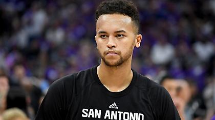 Άφησαν Άντερσον στους Γκρίζλις οι Σπερς