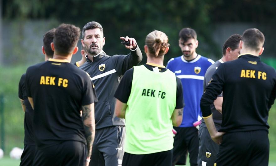 Βούλγαρης: «Έχει βγει εκτός χρονικού προγραμματισμού ο σχεδιασμός της ΑΕΚ»