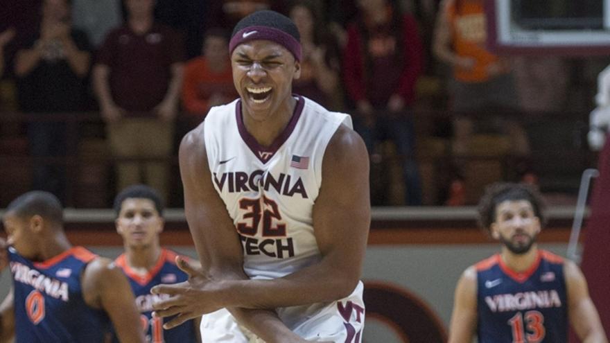 ΛεΝτέι: «Ευλογημένος στον Ολυμπιακό. Θα δίνω και την καρδιά μου για την ομάδα και τον Μπλατ»!