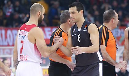 Τα πίνει με Ζήση ο... ευδιάθετος Σπανούλης (video)