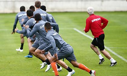 «Καλά δεν θα τους διώχναμε, ακόμη όλοι εδώ είναι»…