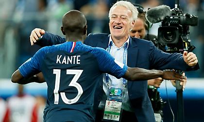 Οι Βραζιλιάνοι γιόρτασαν την πρόκριση της Γαλλίας! (vids)