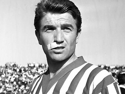 Ο Κώστας Πολυχρονίου στους 100 καλύτερους ποδοσφαιριστές του κόσμου