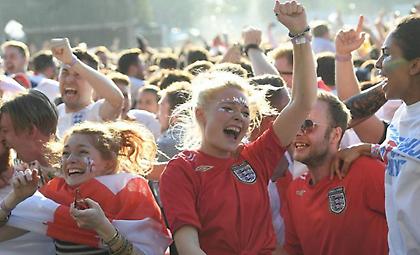 Ετοιμάζουν υποδοχή ηρώων στην Εθνική Αγγλίας (pics)