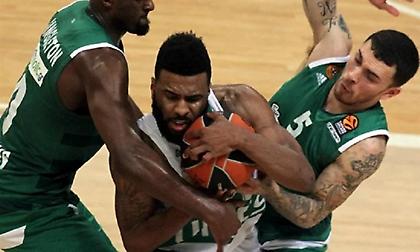 Κιθ Λάνγκφορντ: Με το αγαπημένο του #5 στον Παναθηναϊκό, πώς αντέδρασε ο Τζέιμς (photo)