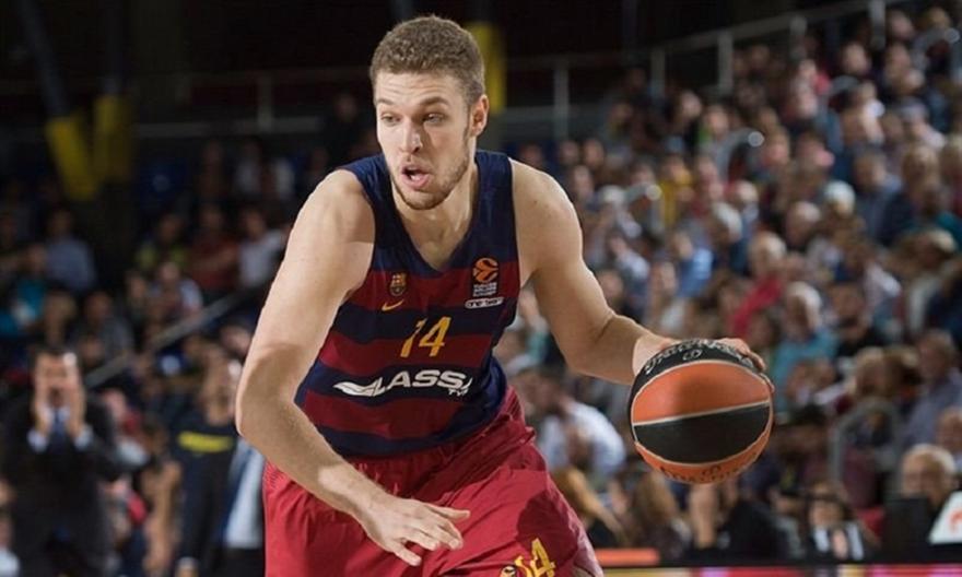 «Αδικήθηκε στην Μπαρτσελόνα ο Βεζένκοφ, ενδιαφέρον και από τον Παναθηναϊκό»