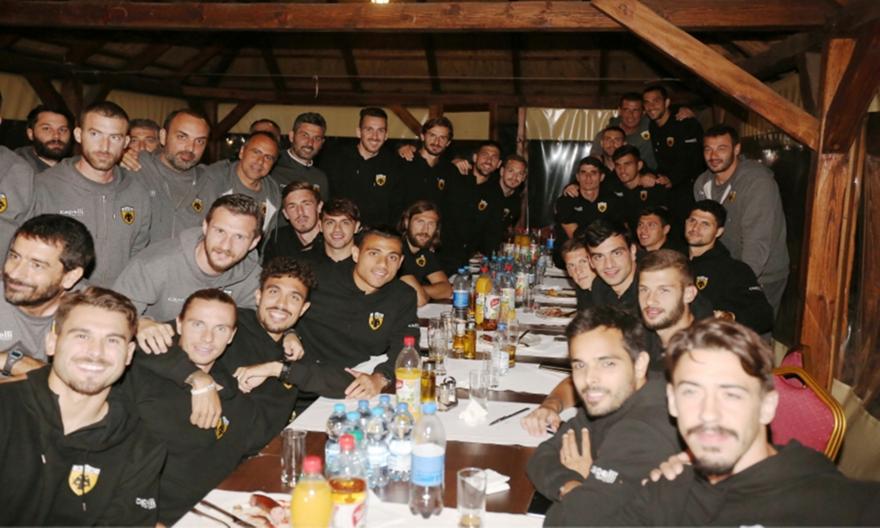 Το «αποχαιρετιστήριο» BBQ της ΑΕΚ στην Πολωνία (pics)