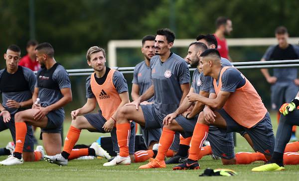 Ολυμπιακός: H πρώτη προπόνηση στο Γκενκ (video)