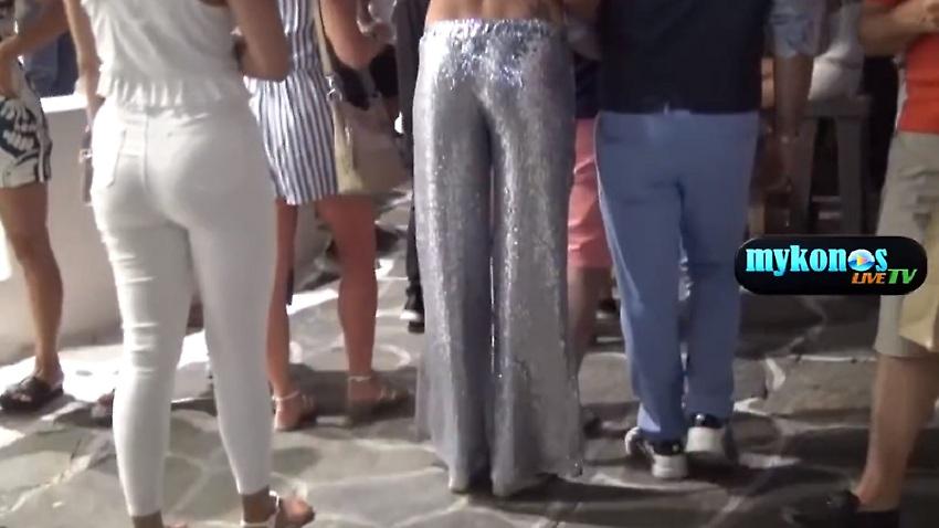 Δίμετρο μοντέλο με λαμέ παντελόνι στα Ματογιάννια (video)