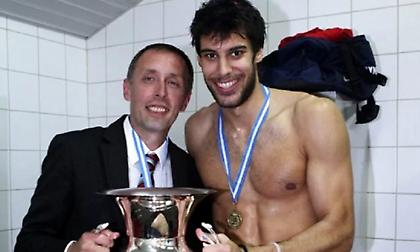 Μίλαν Τόμιτς: Μια ολόκληρη ζωή στα… ερυθρόλευκα!