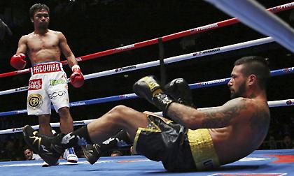 Νοκ άουτ μετά από εννιά χρόνια για τον αγέραστο Πακιάο (video)