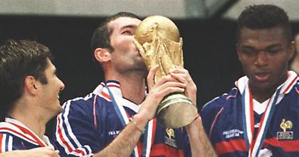 Η «πρώτη» φορά της Γαλλίας (video)