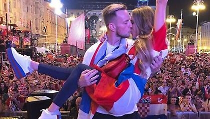 Η πανηγυρική φωτογραφία του Ράκιτιτς με τη Ρακέλ (pic)