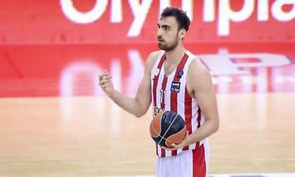 Μιλουτίνοφ: Σίγουρη η παραμονή του στον Ολυμπιακό