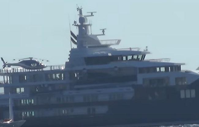 Ulysses: Μια πλωτή έπαυλη αμύθητης αξίας άραξε στη Μύκονο (video)