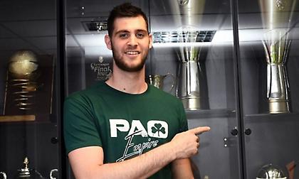 Παπαγιάννης: «Να κατακτήσουμε και τους τρεις τίτλους τη νέα χρονιά»