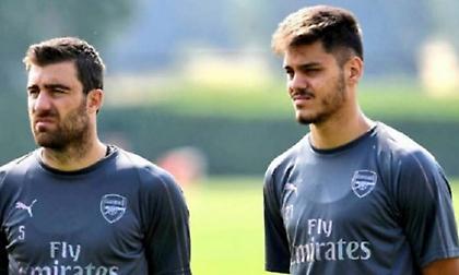 Sokratis και Μαυροπάνος… πάνε Σιγκαπούρη με την Άρσεναλ
