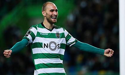 Παραμένει στη Σπόρτινγκ ο Ντοστ!