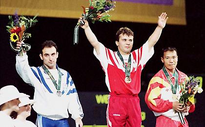 VIDEO: Η συγκλονιστική μάχη του Βαλέριου Λεωνίδη με τον Ναΐμ Σουλεϊμάνογλου