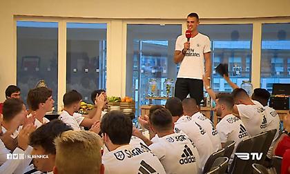 Ο Βλαχοδήμος τραγούδησε Παντελίδη (video)