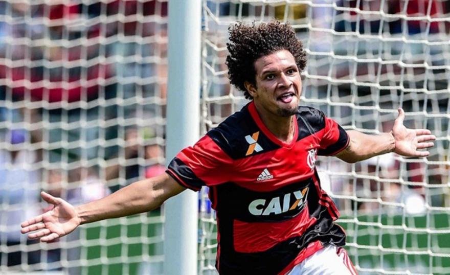 «Δανεικός για δύο χρόνια στον Ολυμπιακό ο Αράο»